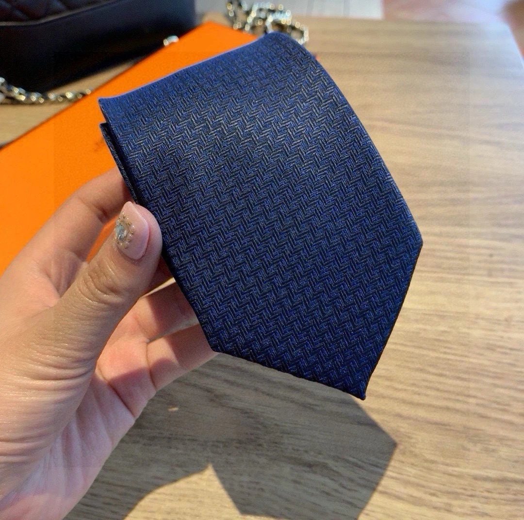 Burberry Silk Tie Ver.L — Photo 2