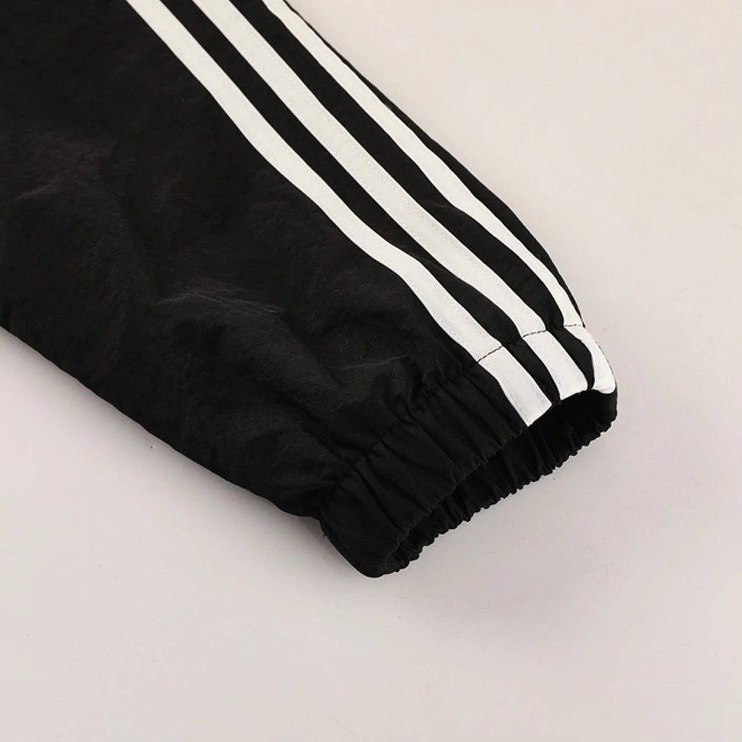Manchester United 2025 Windbreaker Jacket 26 Black — Zdjęcie 7