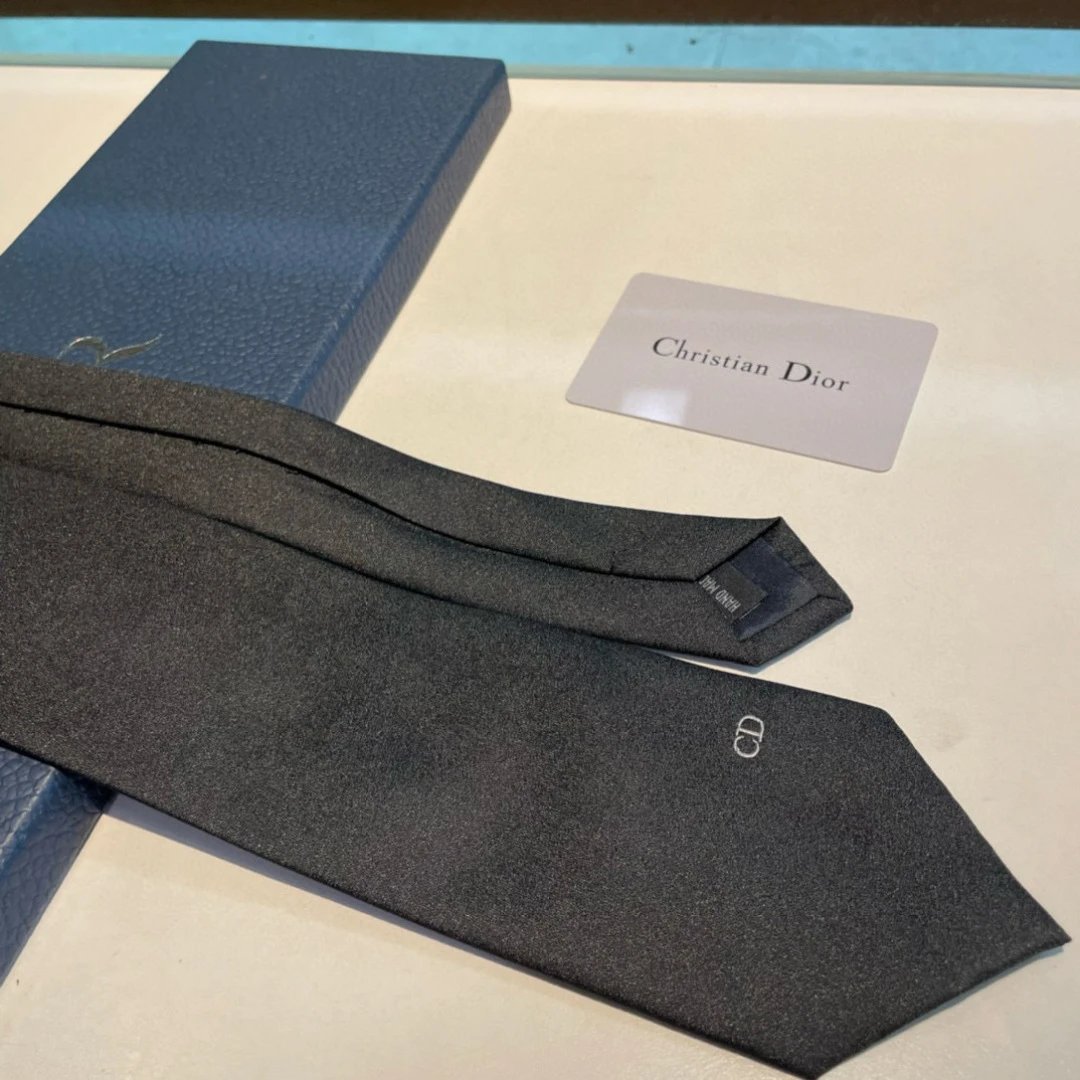Dior Tie Ver.I — QC