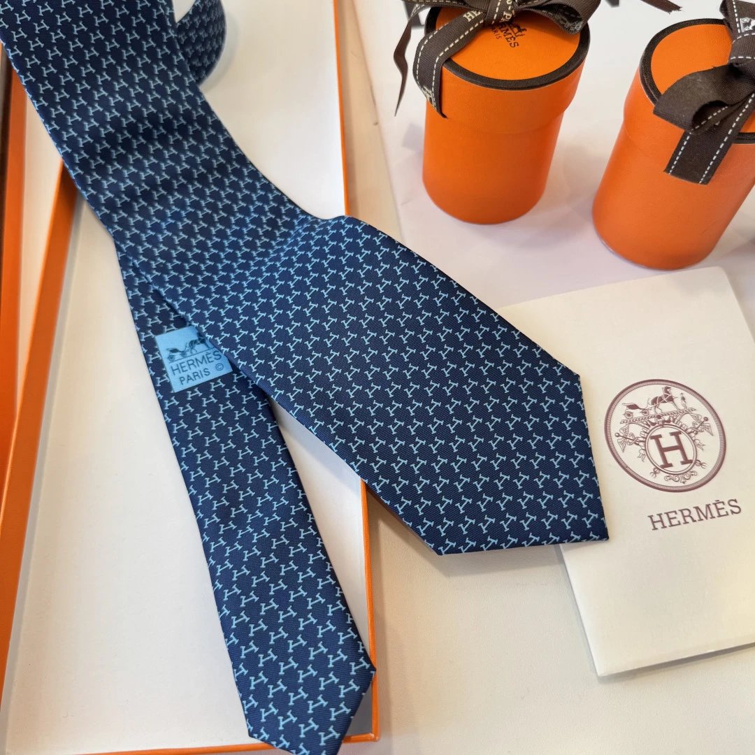 Hermes Silk Tie Ver.N — Photo 9