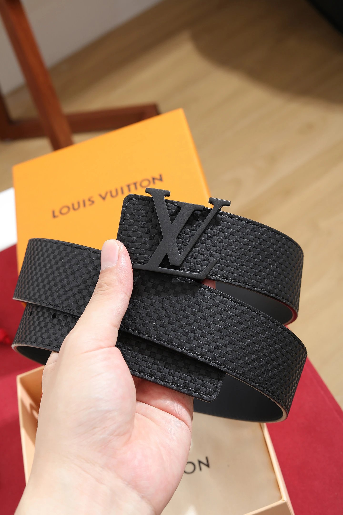 Louis Vuitton Leather Belt Ver.B — QC