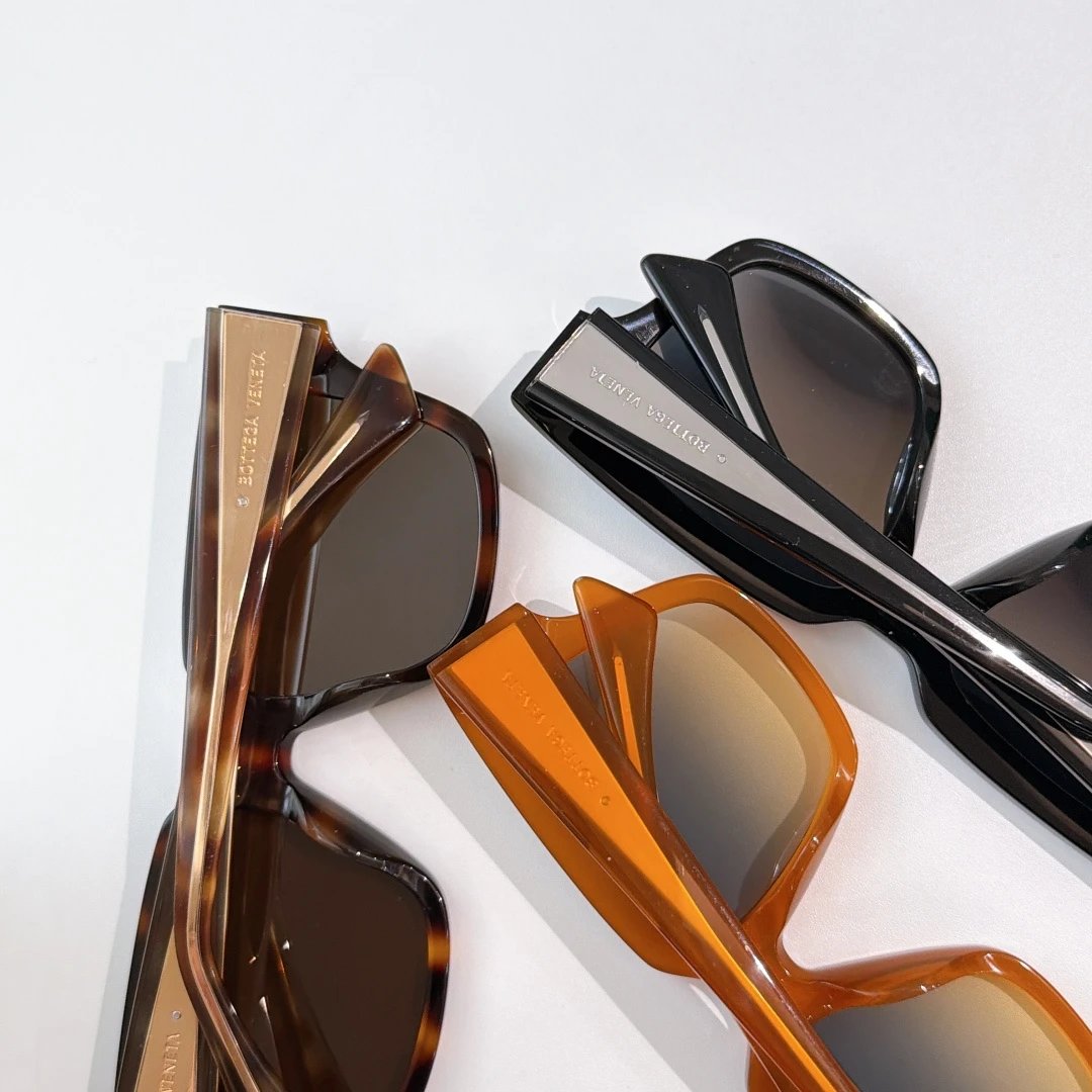 Bottega Veneta BV1276S Sunglasses 52-18-140 Ver.A — Photo 8