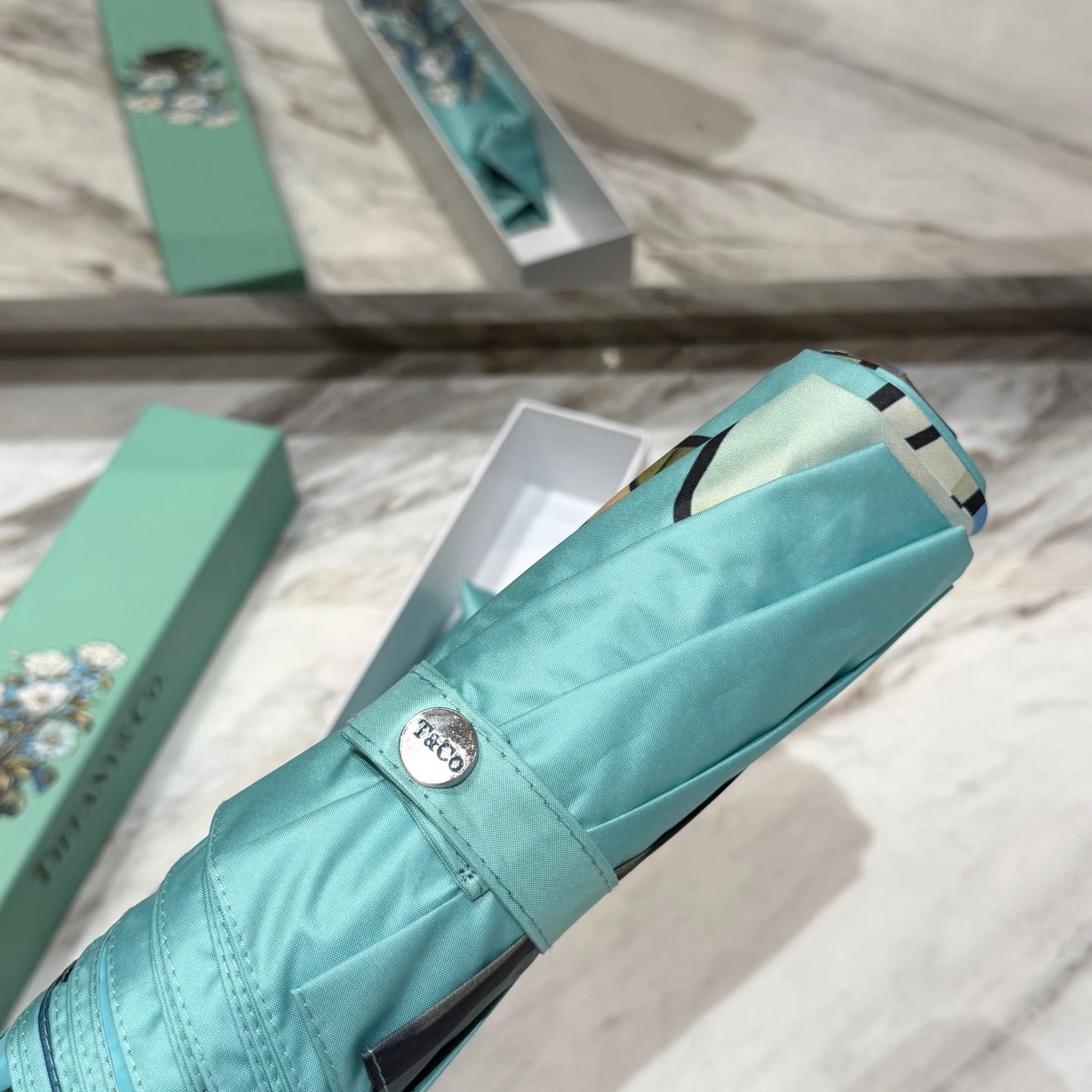 Tiffany UV Protection Folding Umbrella Ver.J — Photo 4
