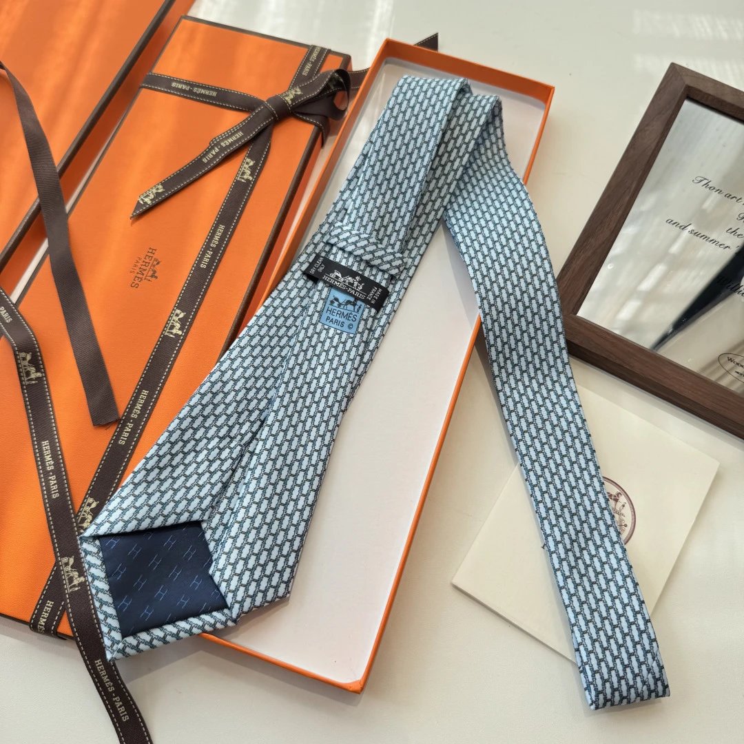 Hermes Silk Tie Ver.O — Photo 5