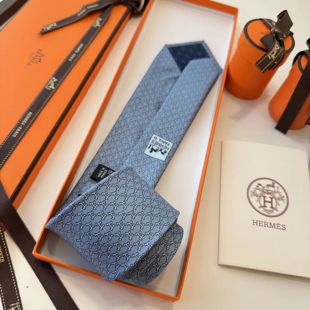 Hermes Silk Tie Ver.M — Photo 5