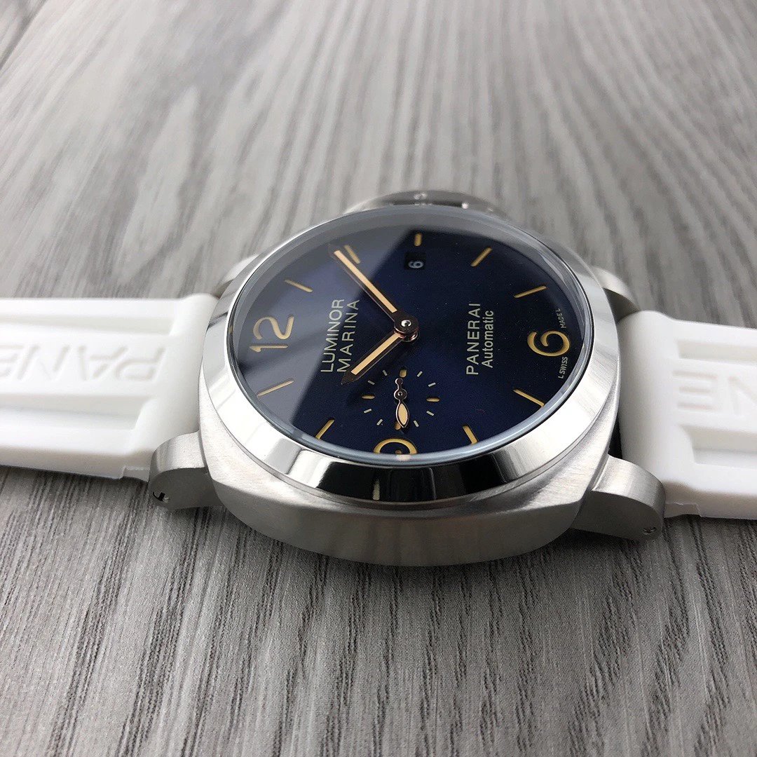 Panerai Luminor Automatic Watch 44mm Ver.D — QC