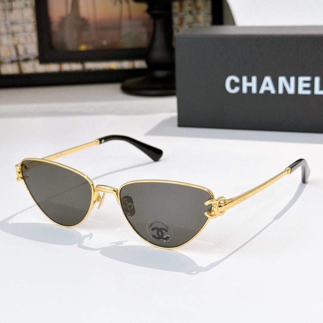 Chanel CH2232 Sunglasses 55-15-140 — photo 2