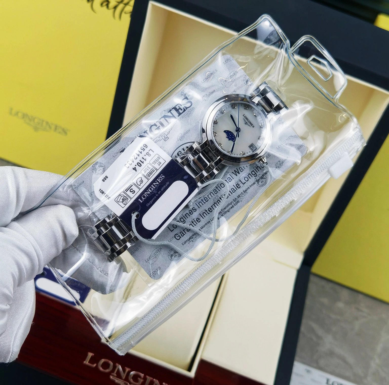 Longines PrimaLuna Quartz Ladies Watch 30.5mm Ver.B — photo 3