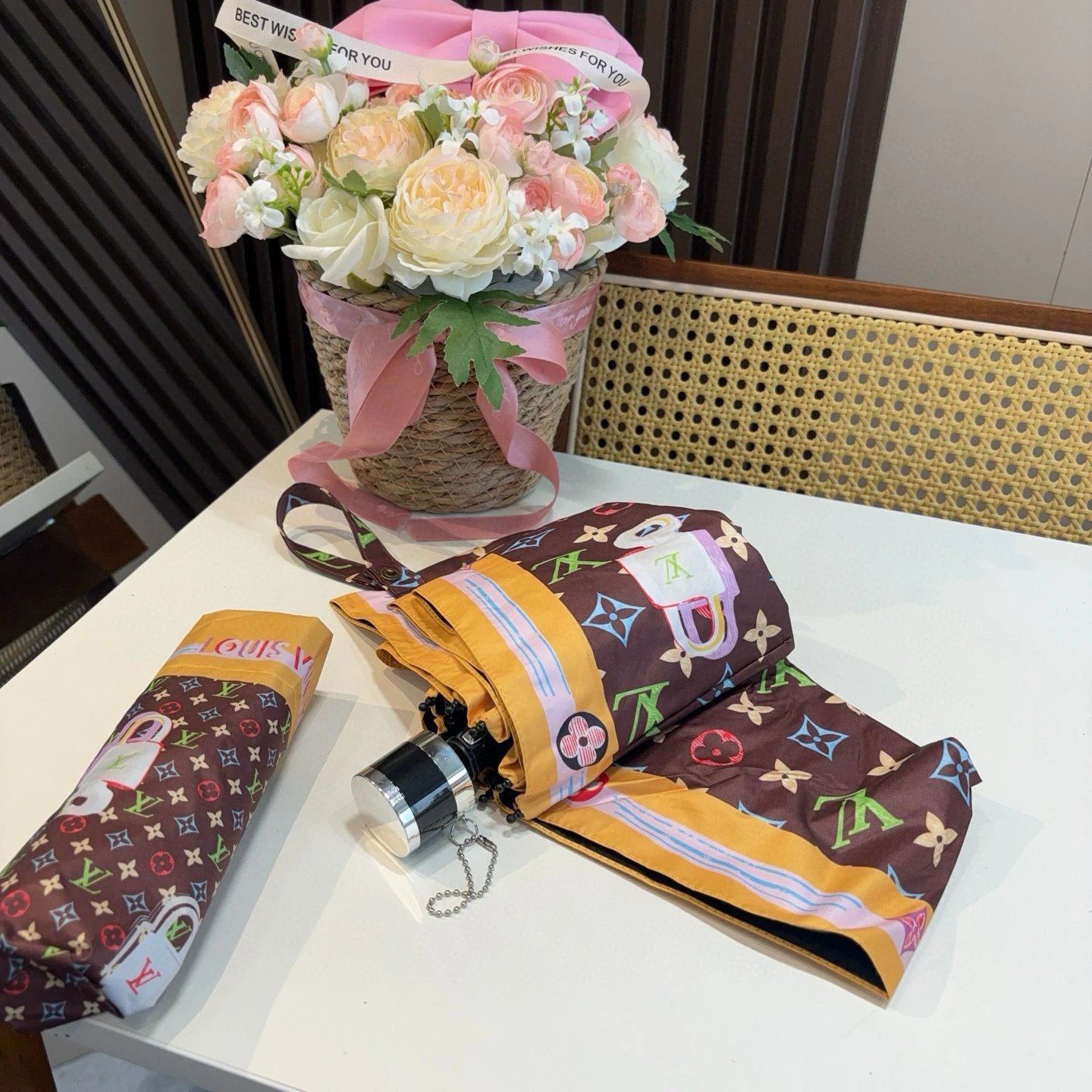 Louis Vuitton UV Protection Folding Umbrella Ver.K — Zdjęcie 6