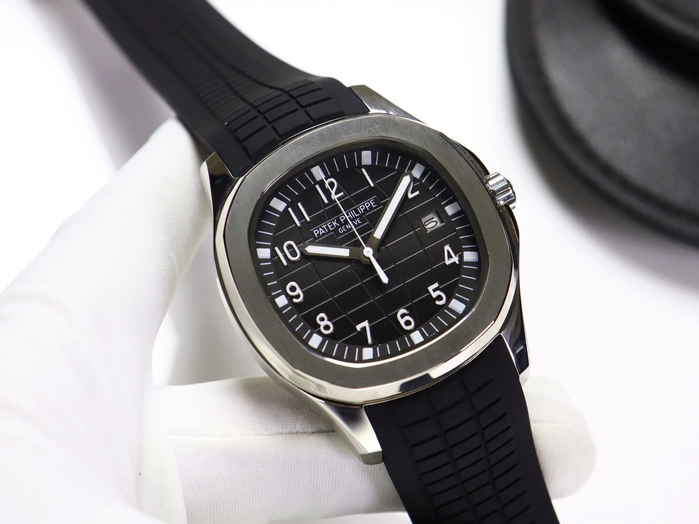 Patek Philippe Aquanaut Automatic Watch Ver.A — photo 2