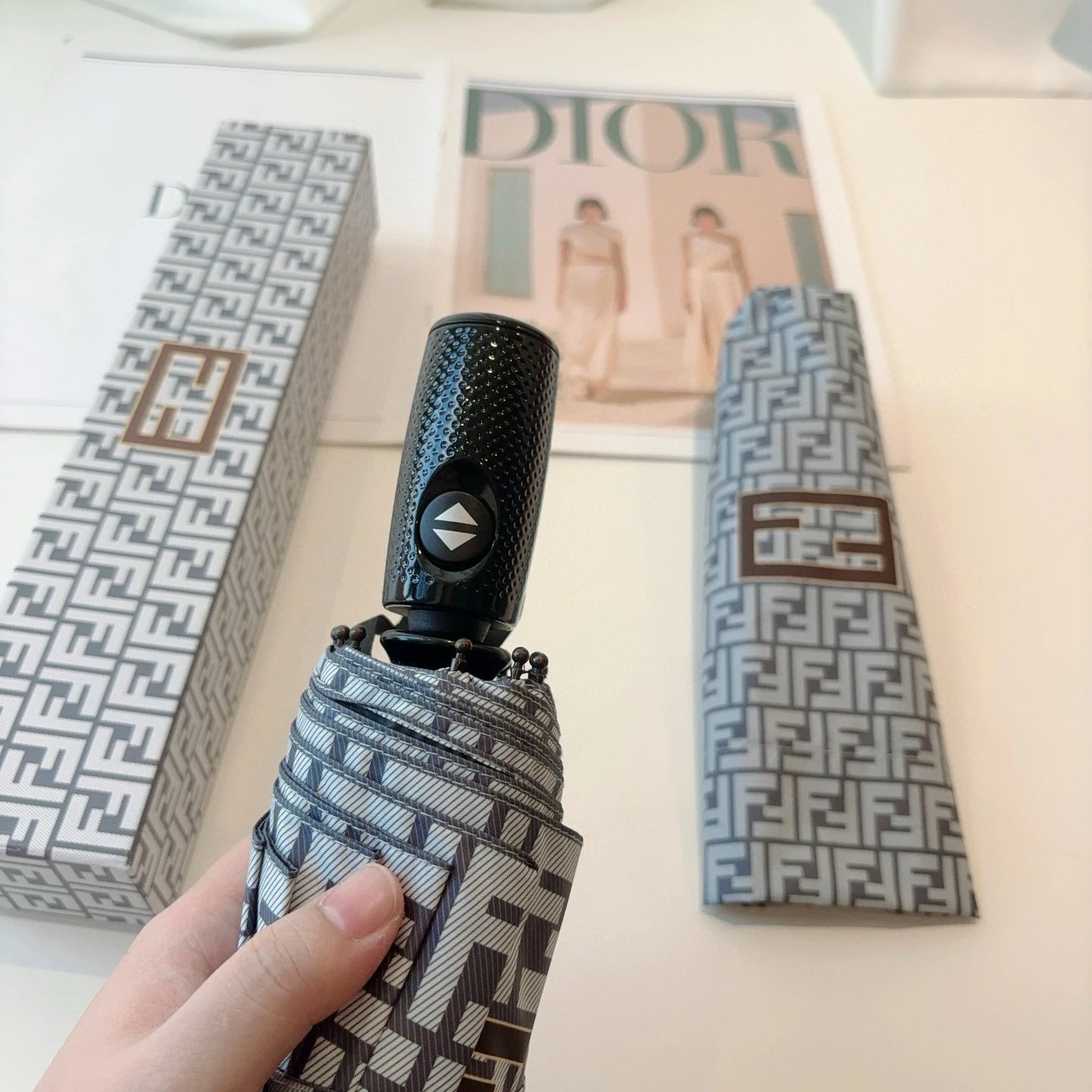 Fendi UV Protection Folding Umbrella Ver.D — Photo 5