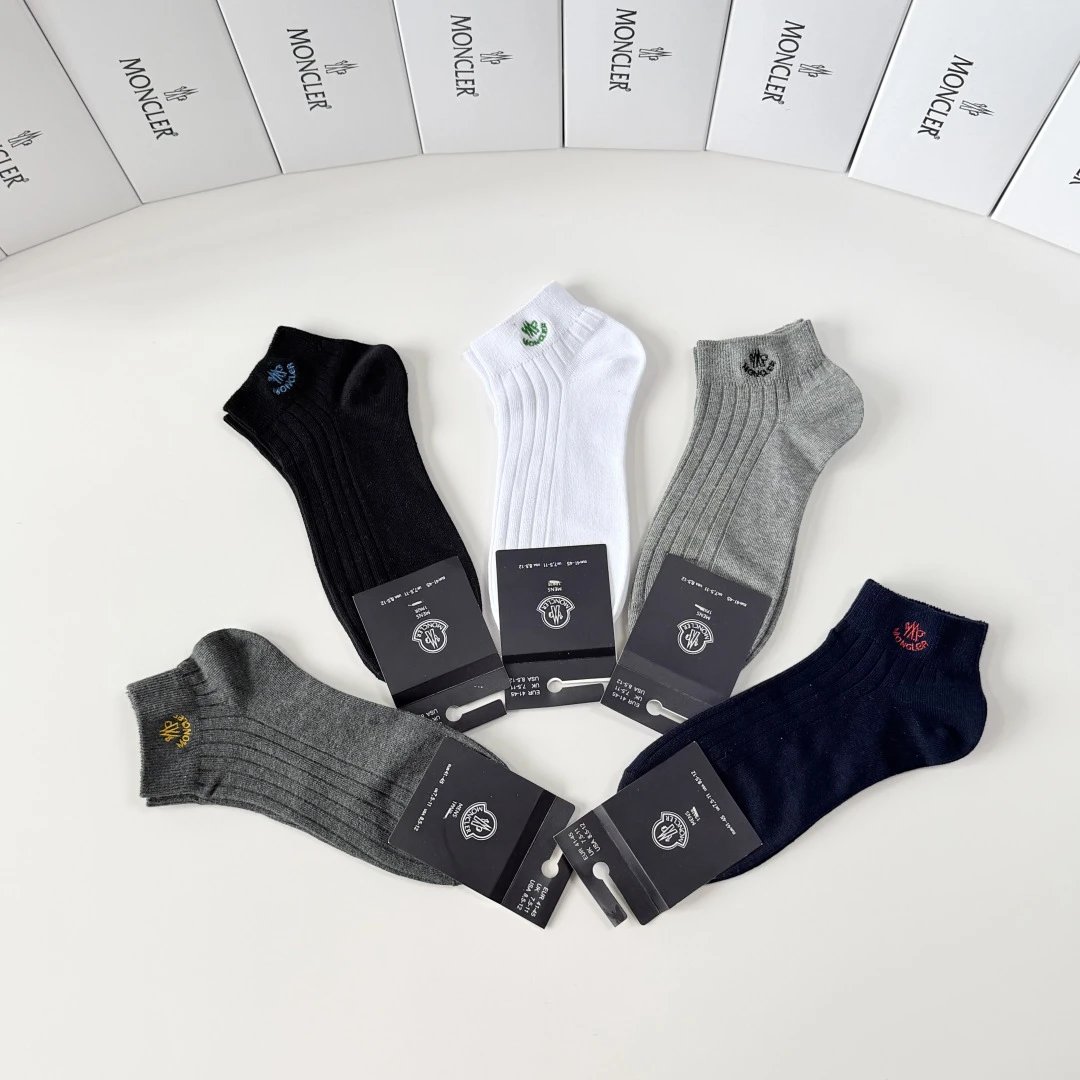 Moncler Embroidered Quarter Socks 5-Pair Box Ver.D — photo 3