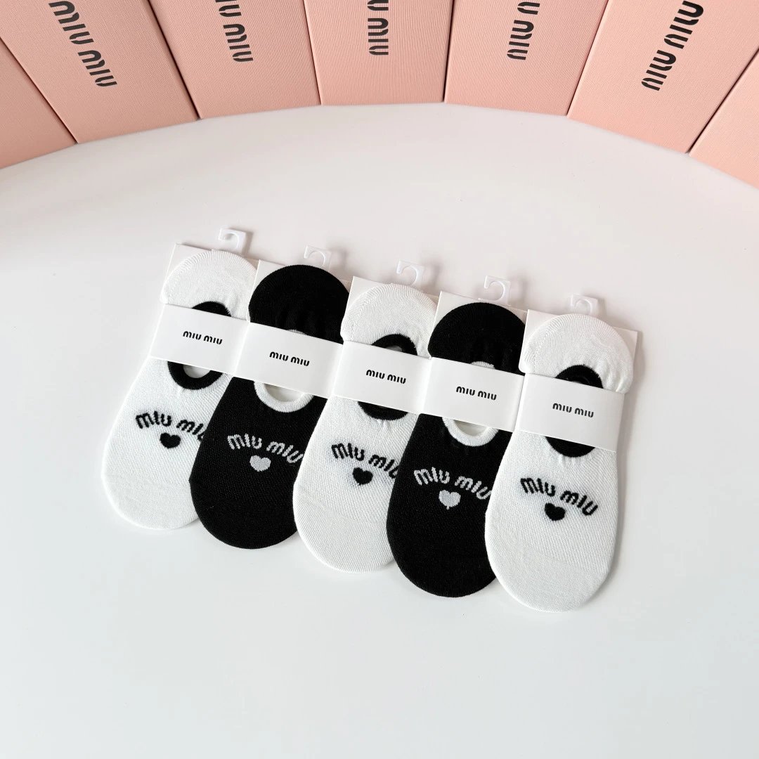 Miu Miu Classic No-Show Socks 5-Pair Box Ver.B — photo 9