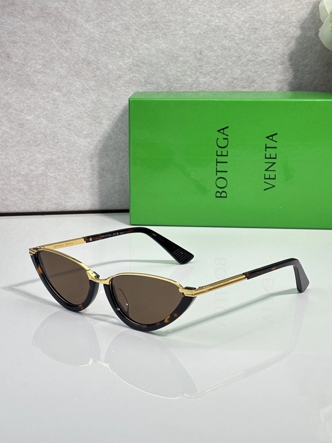 Bottega Veneta BV1346S Sunglasses 56-17-145 Ver.A — Zdjęcie 4