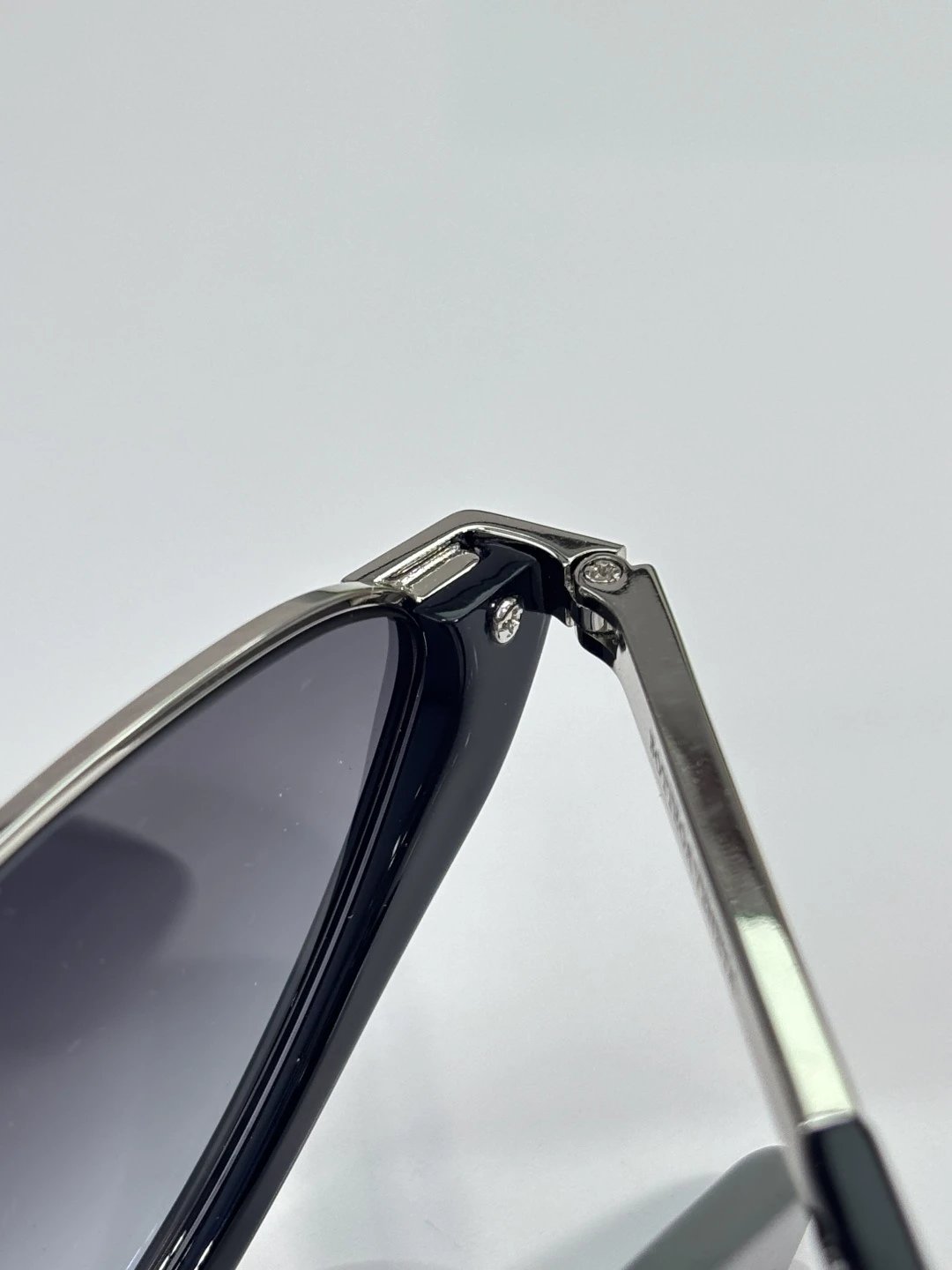 Bottega Veneta BV1346S Sunglasses 56-17-145 Ver.A — Zdjęcie 8