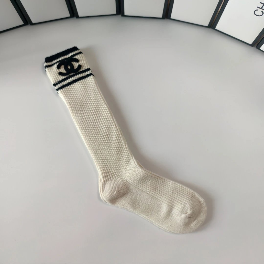 Chanel Cashmere Socks 5-Pair Box Ver.D — photo 4