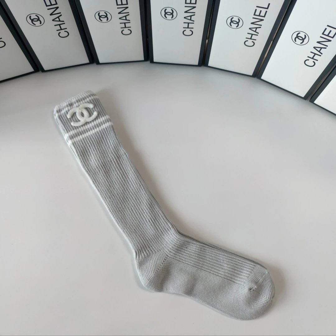 Chanel Cashmere Socks 5-Pair Box Ver.D — photo 2