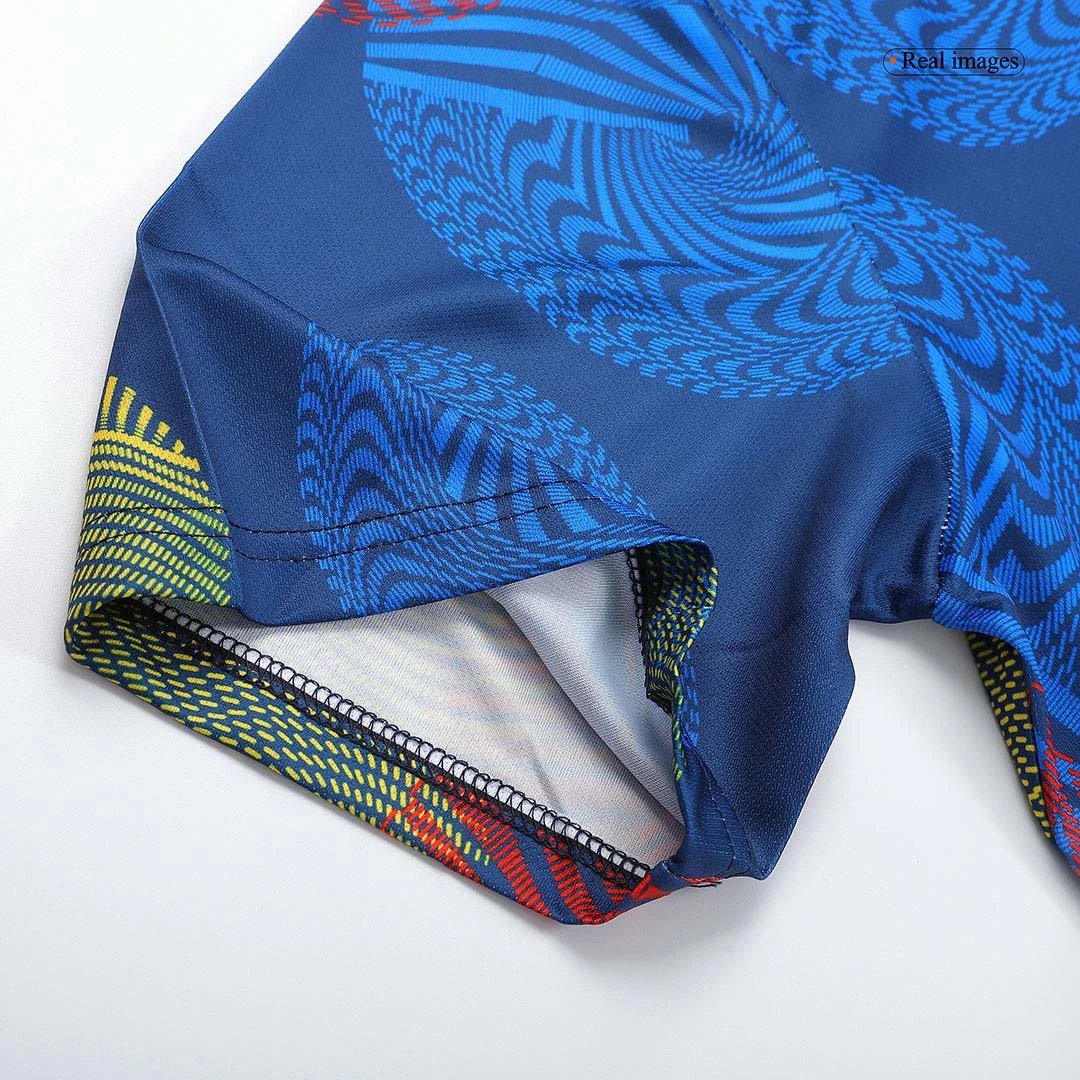 Spain 2022 Pre-Match Jersey — Photo 6
