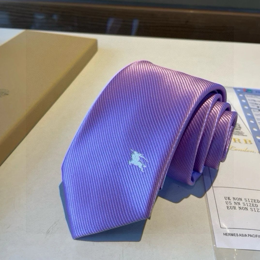 Burberry Silk Tie Ver.S — Photo 6