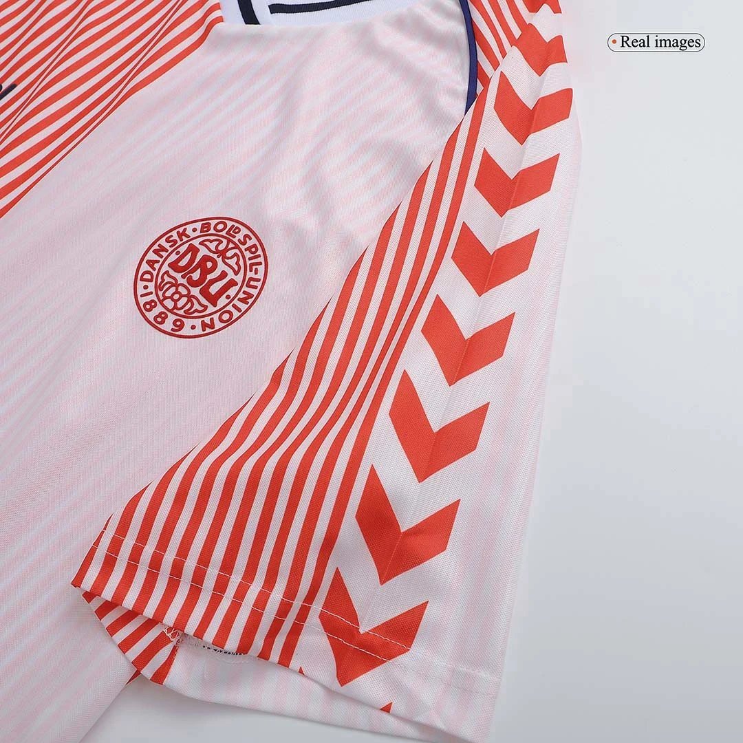 Denmark Retro Away Jersey — photo 6