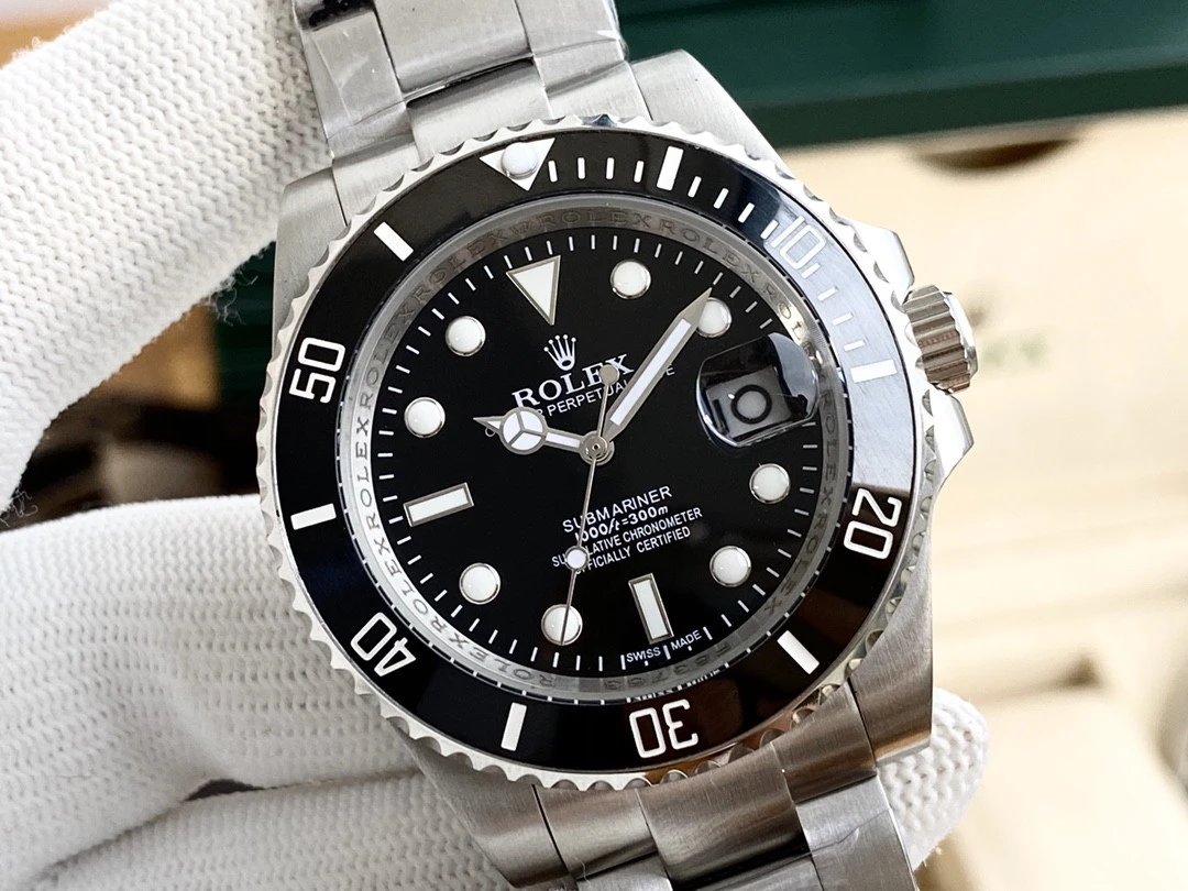 Rolex Submariner 3-Hand Automatic Watch 40mm — photo 3
