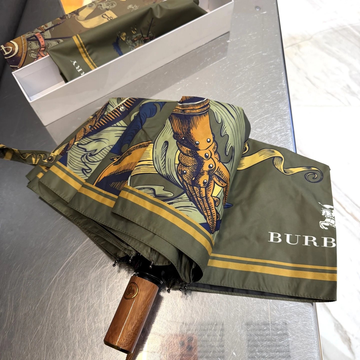 Burberry UV Protection Folding Umbrella Ver.F — Photo 2
