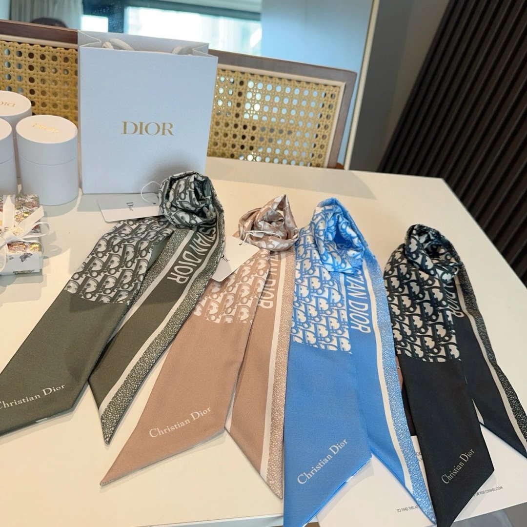 Louis Vuitton Silk Hair Ribbon Ver.F — QC