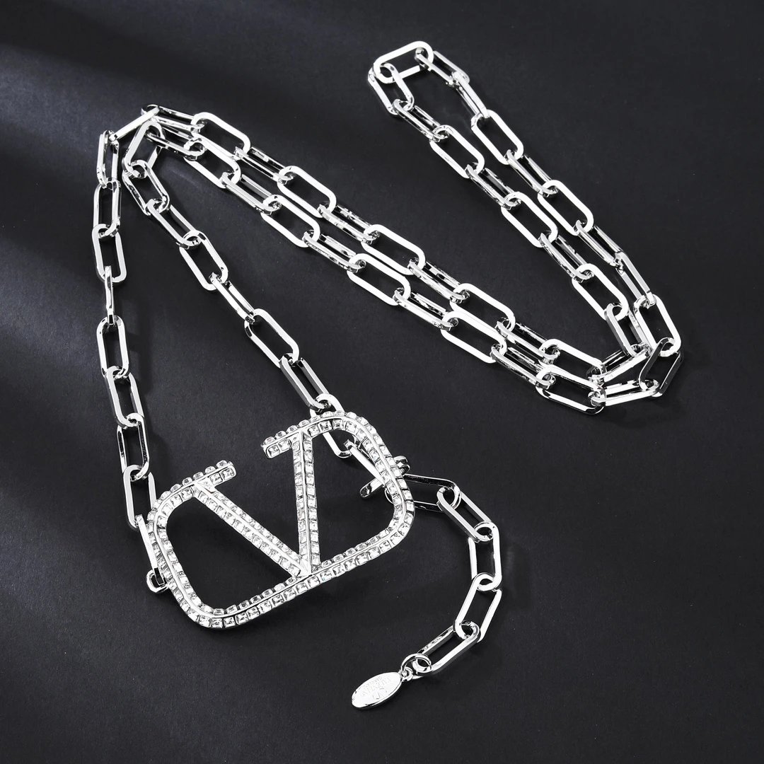 Valentino Waist Chain Ver.B — QC