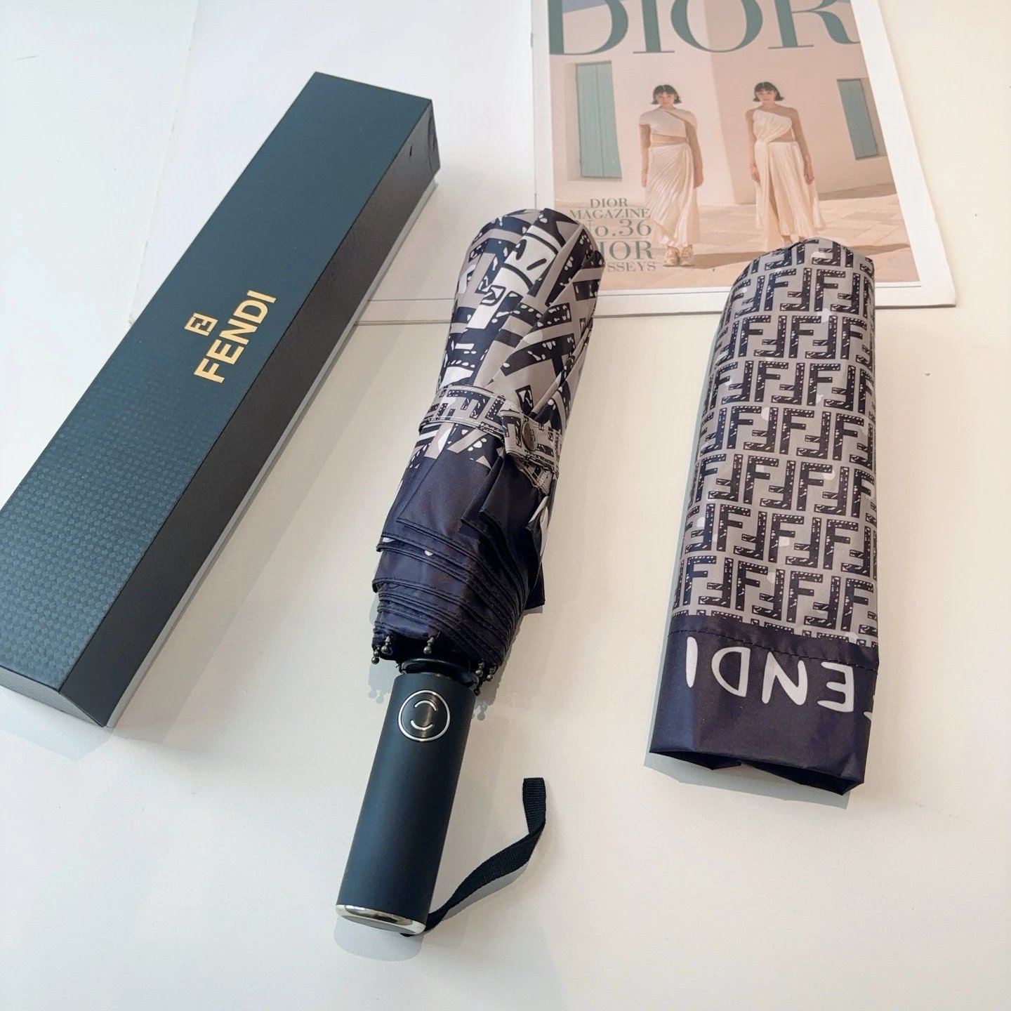 Fendi UV Protection Folding Umbrella Ver.F — Photo 3