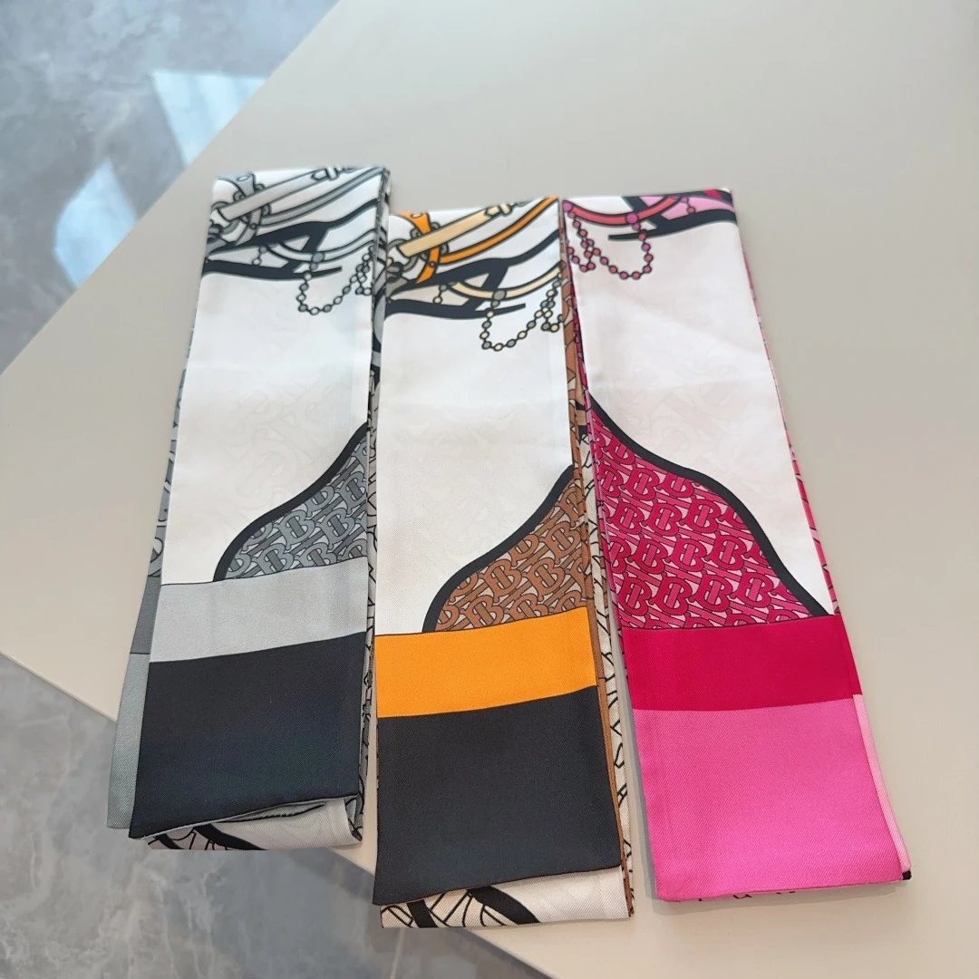 Burberry Silk Hair Ribbon — Photo 2