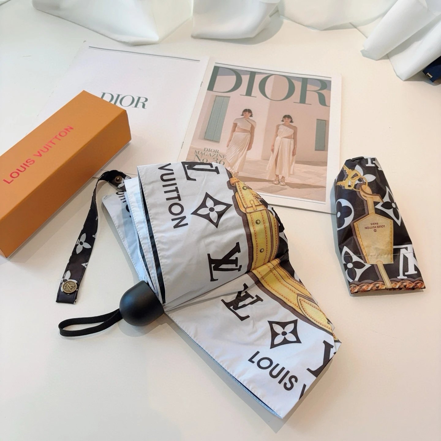 Louis Vuitton UV Protection Folding Umbrella Ver.G — QC