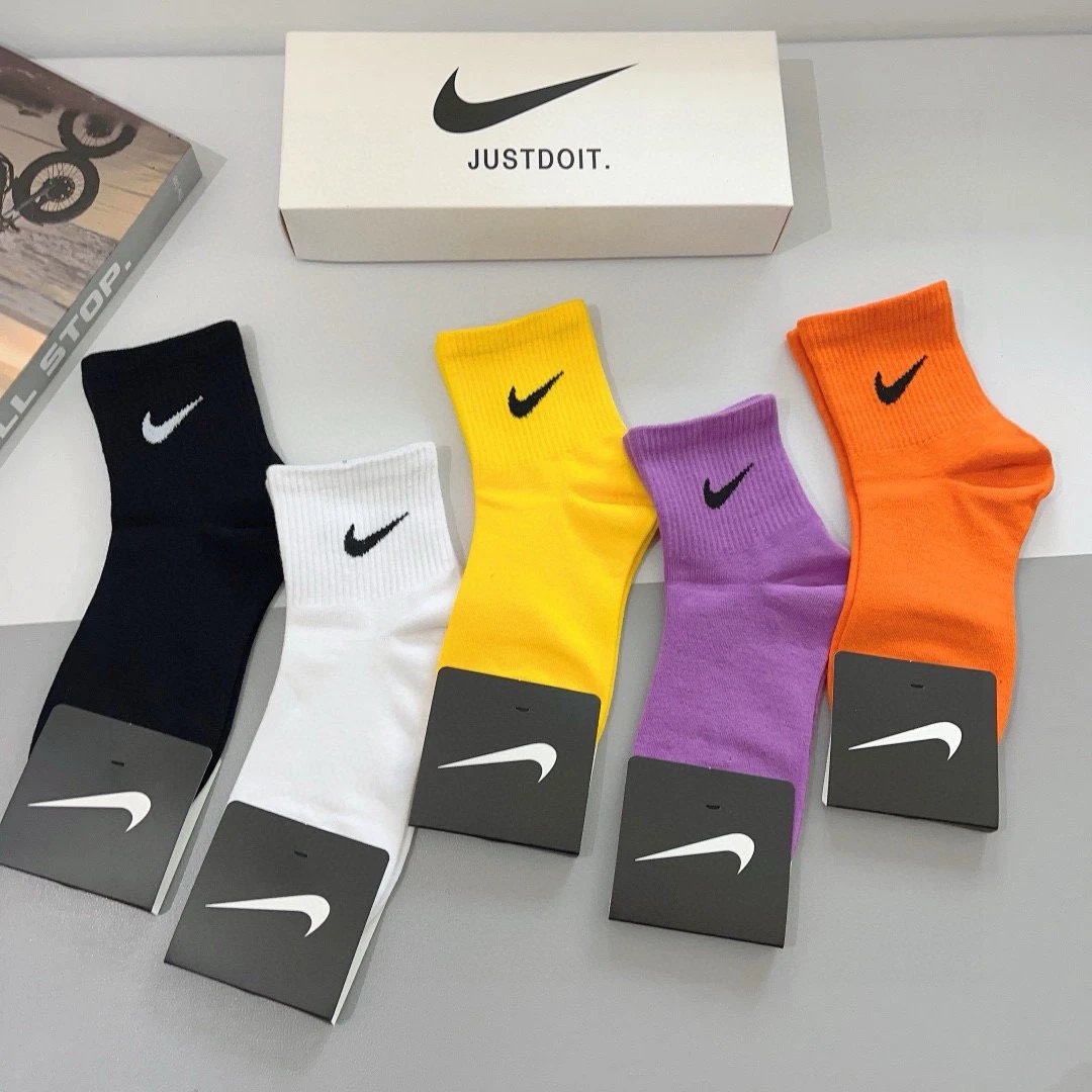 Nike Crew Socks Ver.C — Zdjęcie 6