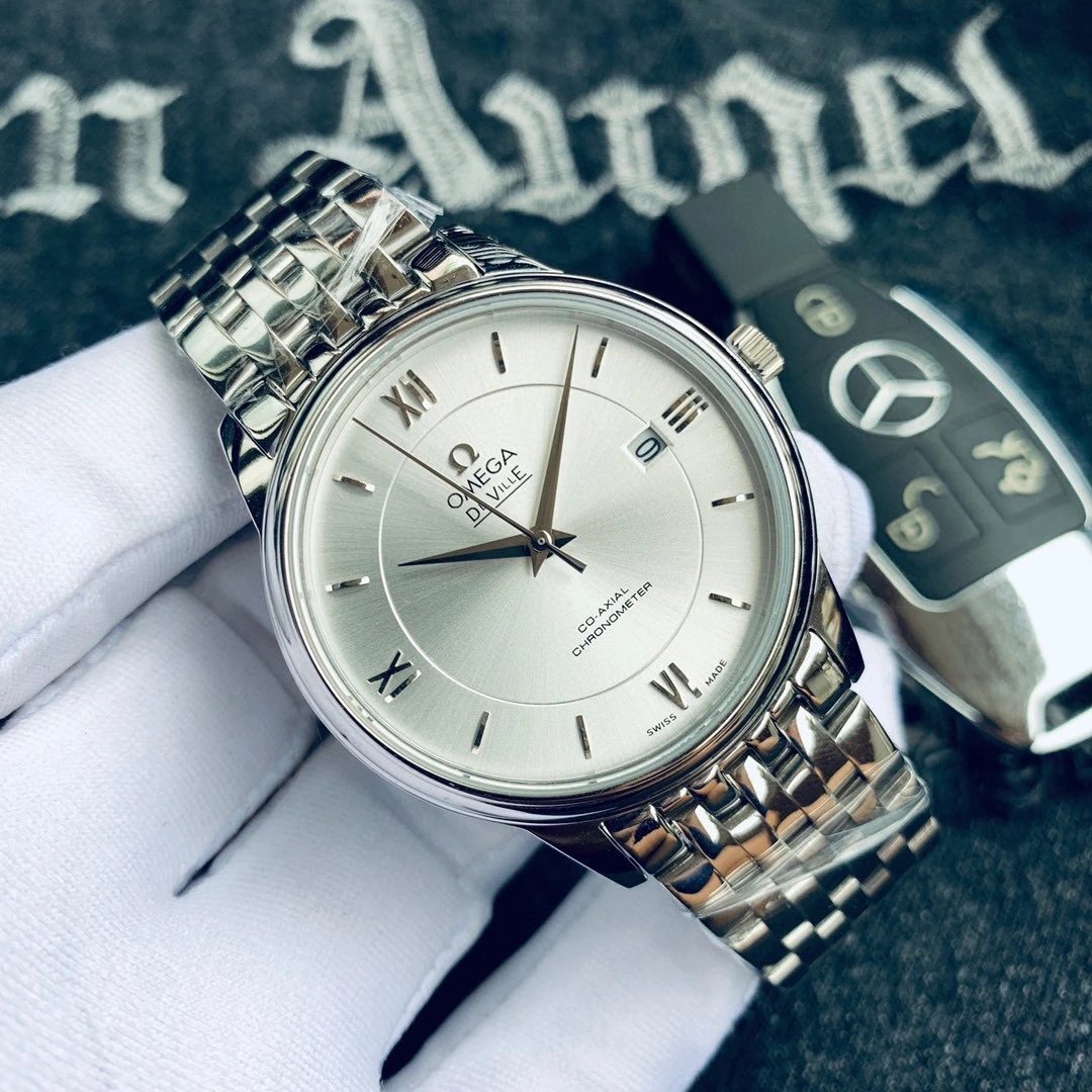 Reloj Omega De Ville Co-Axial Chronometer con brazalete de acero inoxidable de 39.5 mm