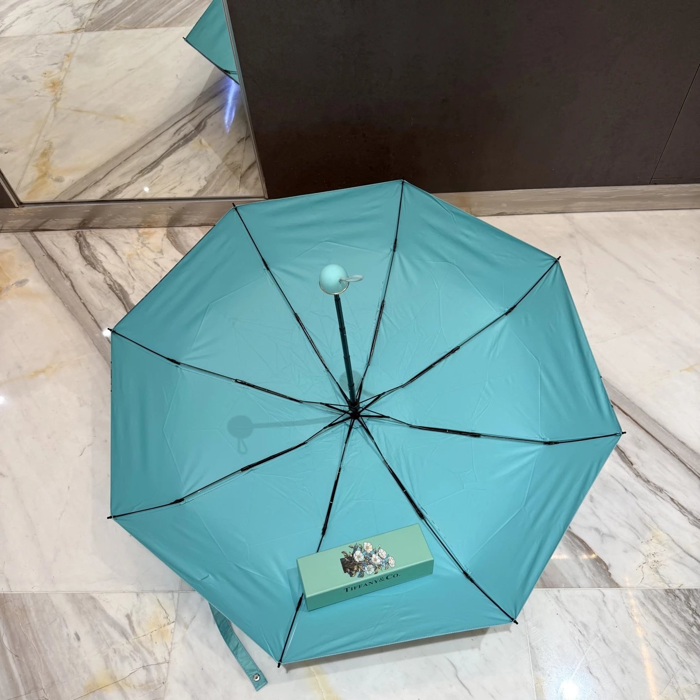 Tiffany UV Protection Folding Umbrella Ver.B — Photo 6