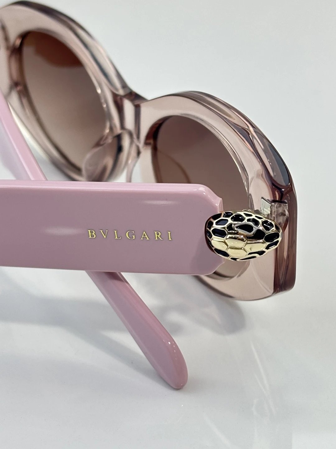 Bvlgari BV4007I Sunglasses 52-19-140 — Zdjęcie 7
