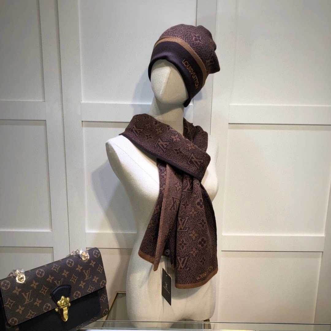 Louis Vuitton Wool Cashmere Scarf & Hat Set Ver.A — Photo 2
