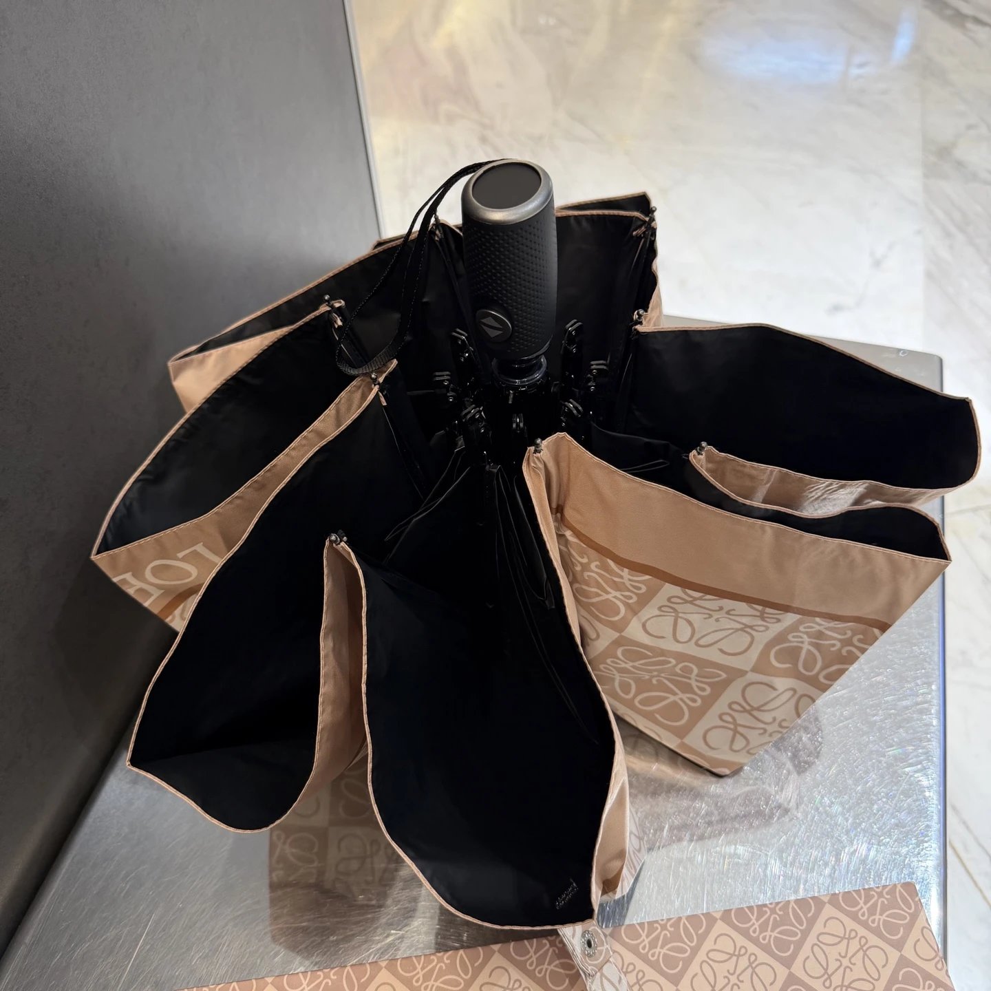Loewe UV Protection Folding Umbrella Ver.B — Photo 5