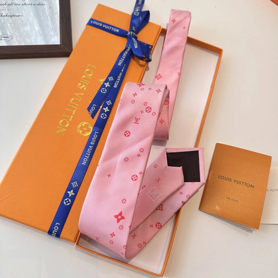 Louis Vuitton Silk Tie Ver.E — Photo 4