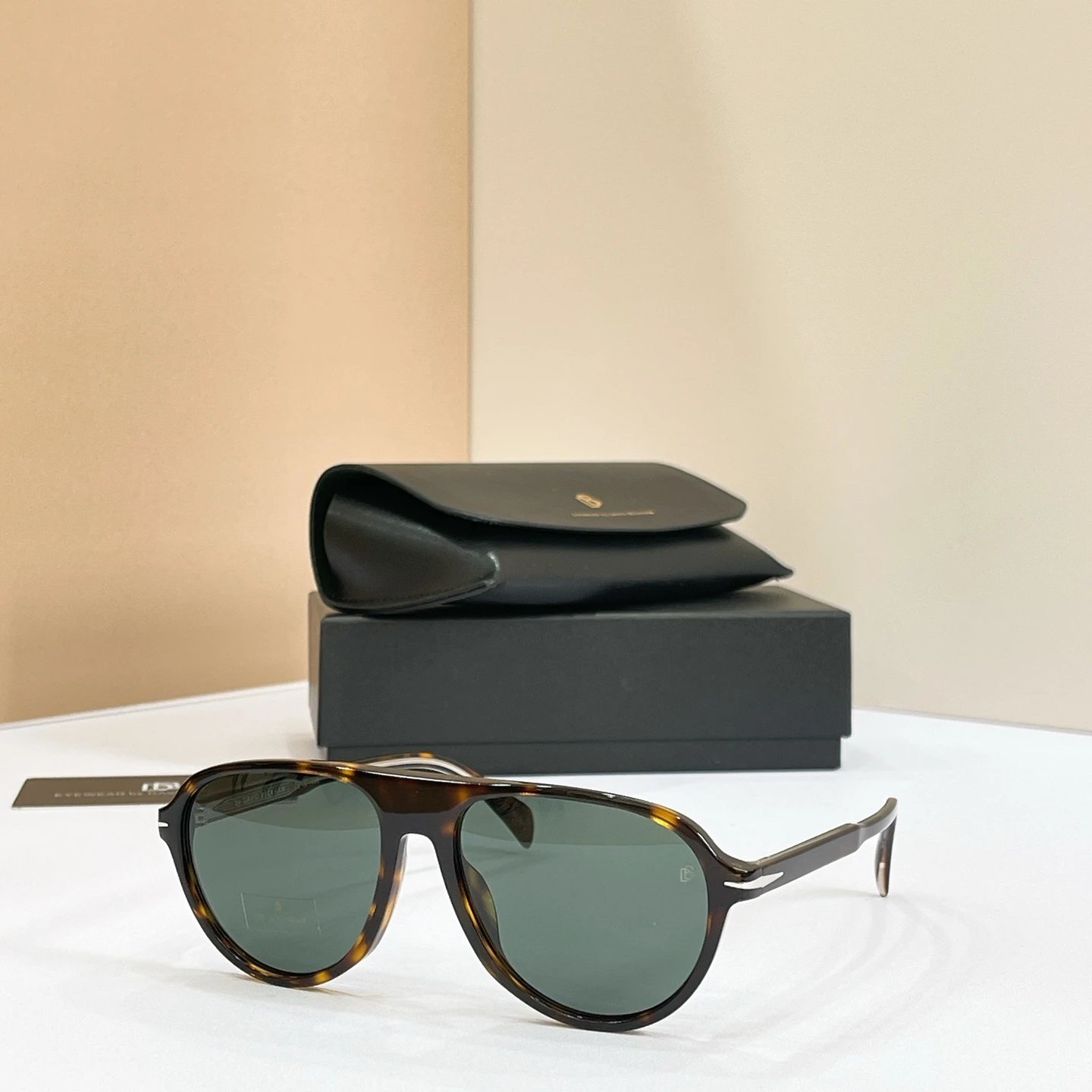 David Beckham DB 1200S Sunglasses 55-16-150 — photo 4