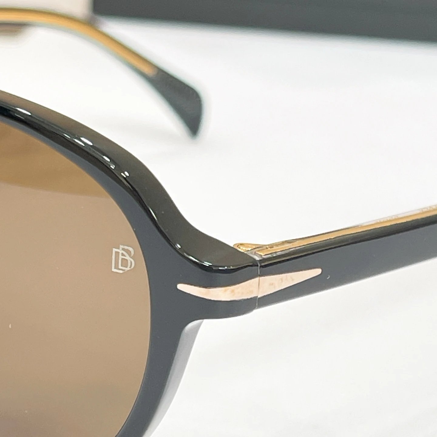 David Beckham DB 1200S Sunglasses 55-16-150 — photo 8