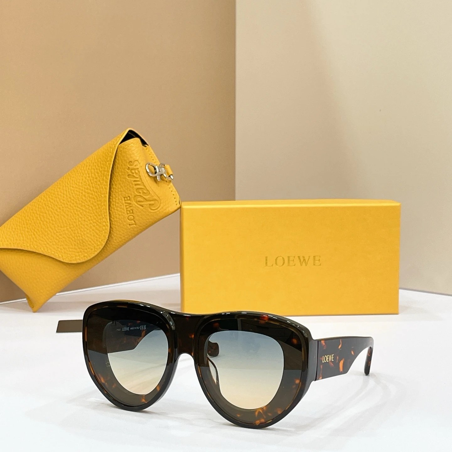 Loewe LW40170U Sunglasses 61-16-140 Ver.A — Zdjęcie 7