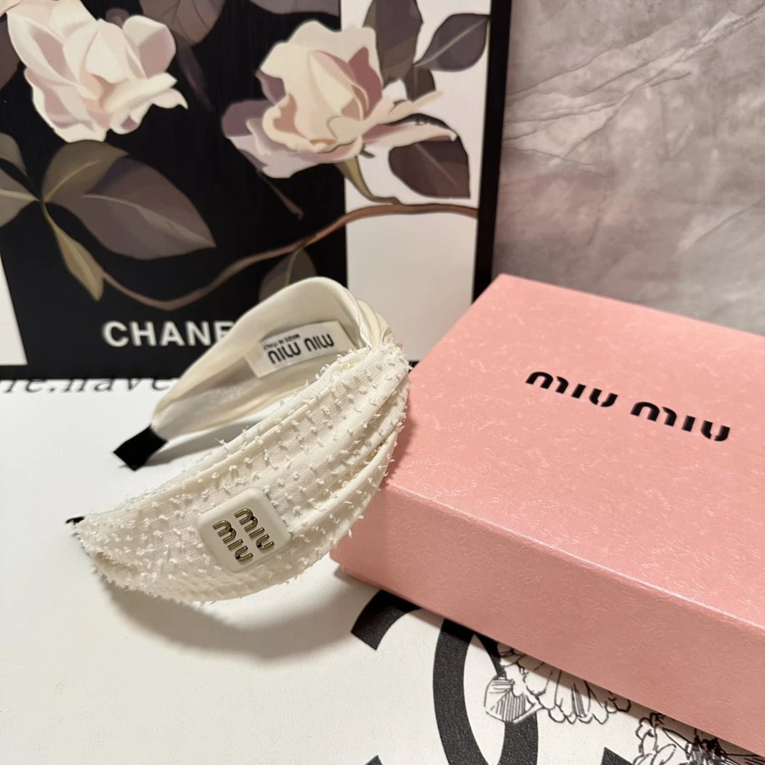 Miu Miu Headband Ver.I — Photo 2