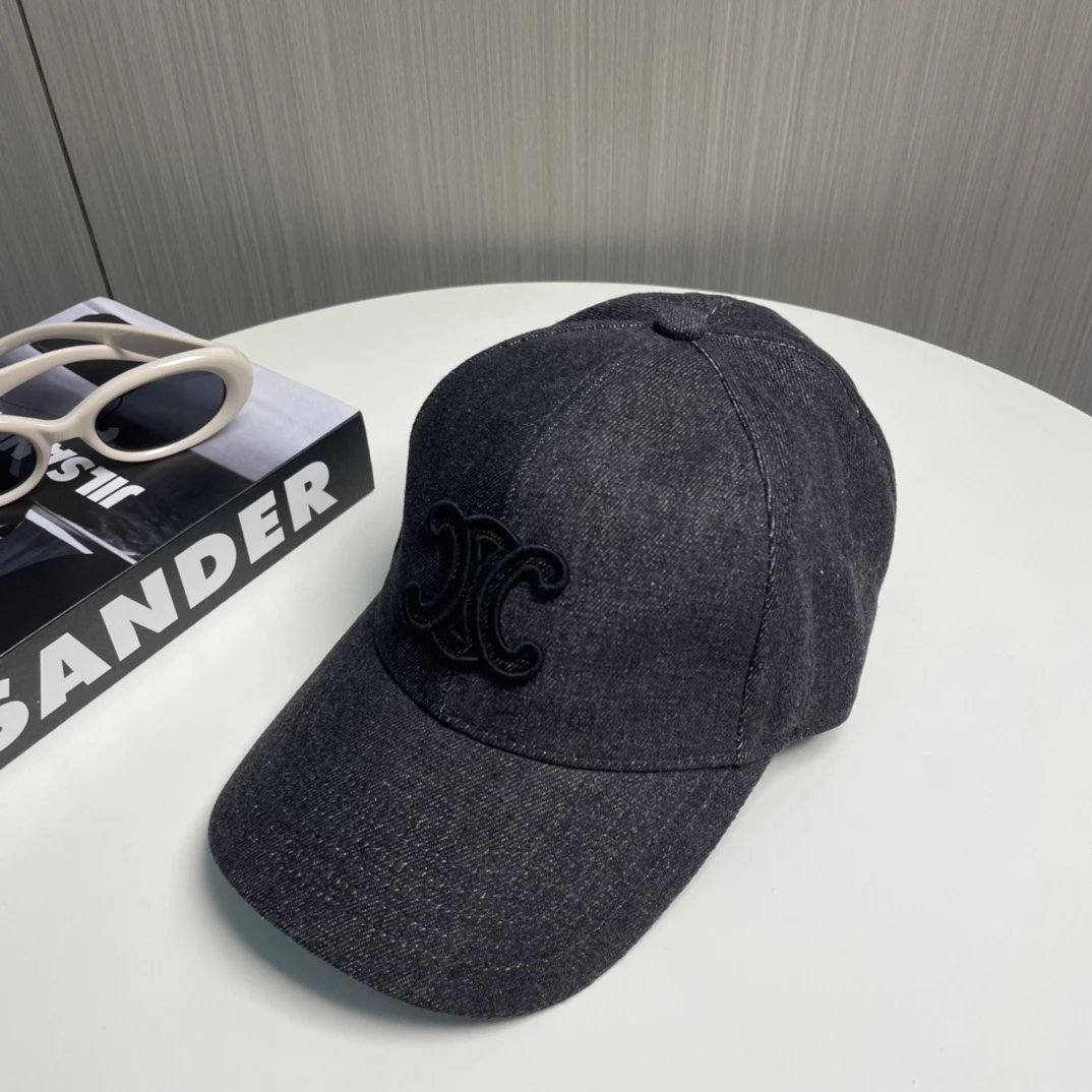 Celine Baseball Cap Ver.J — Zdjęcie 6