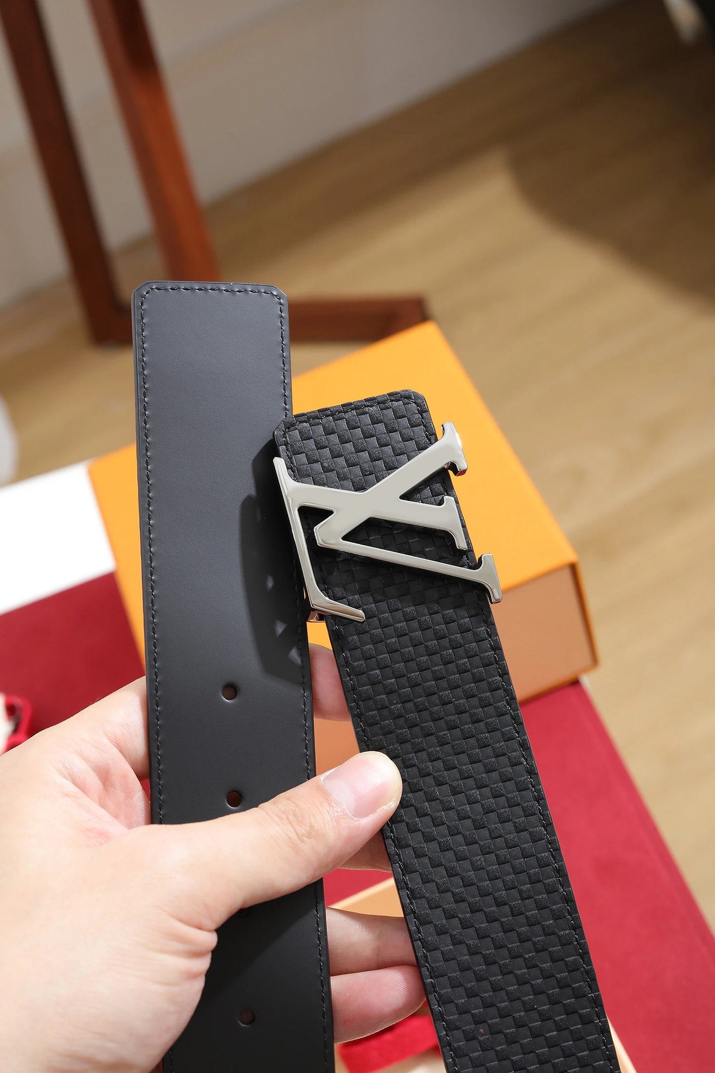 Louis Vuitton Leather Belt Ver.A — Zdjęcie 3