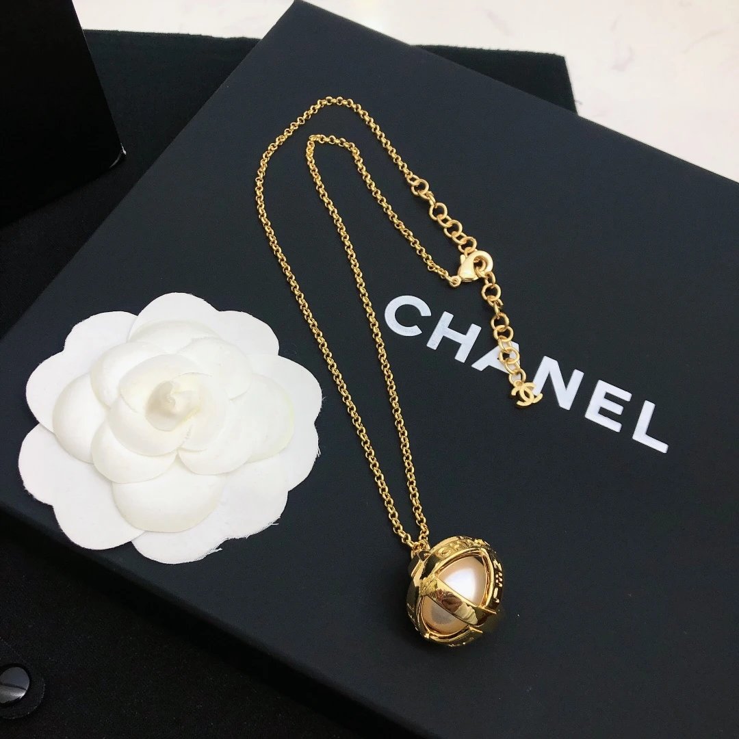 Chanel Necklace Ver.J — QC
