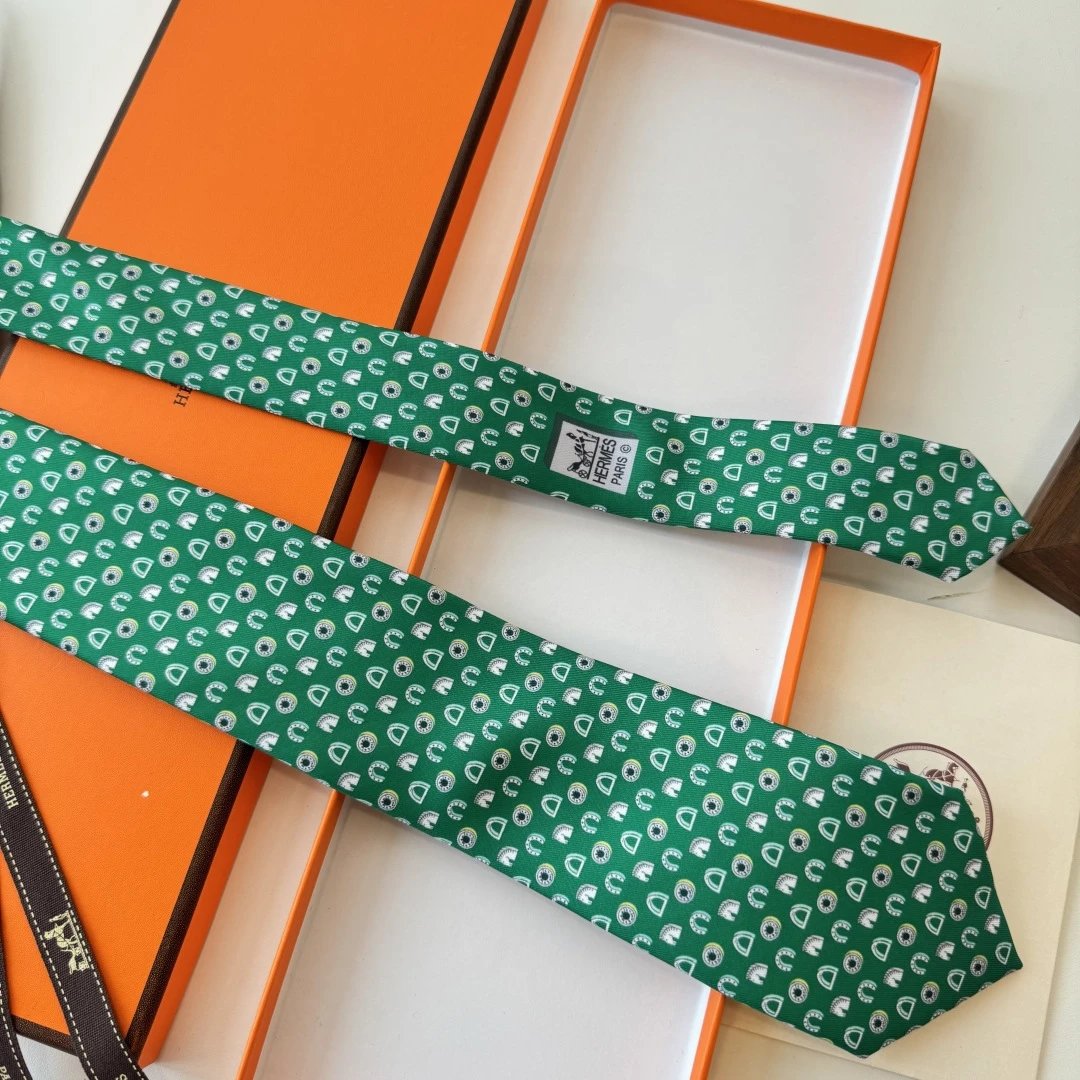 Hermes Silk Tie Ver.I — Photo 5