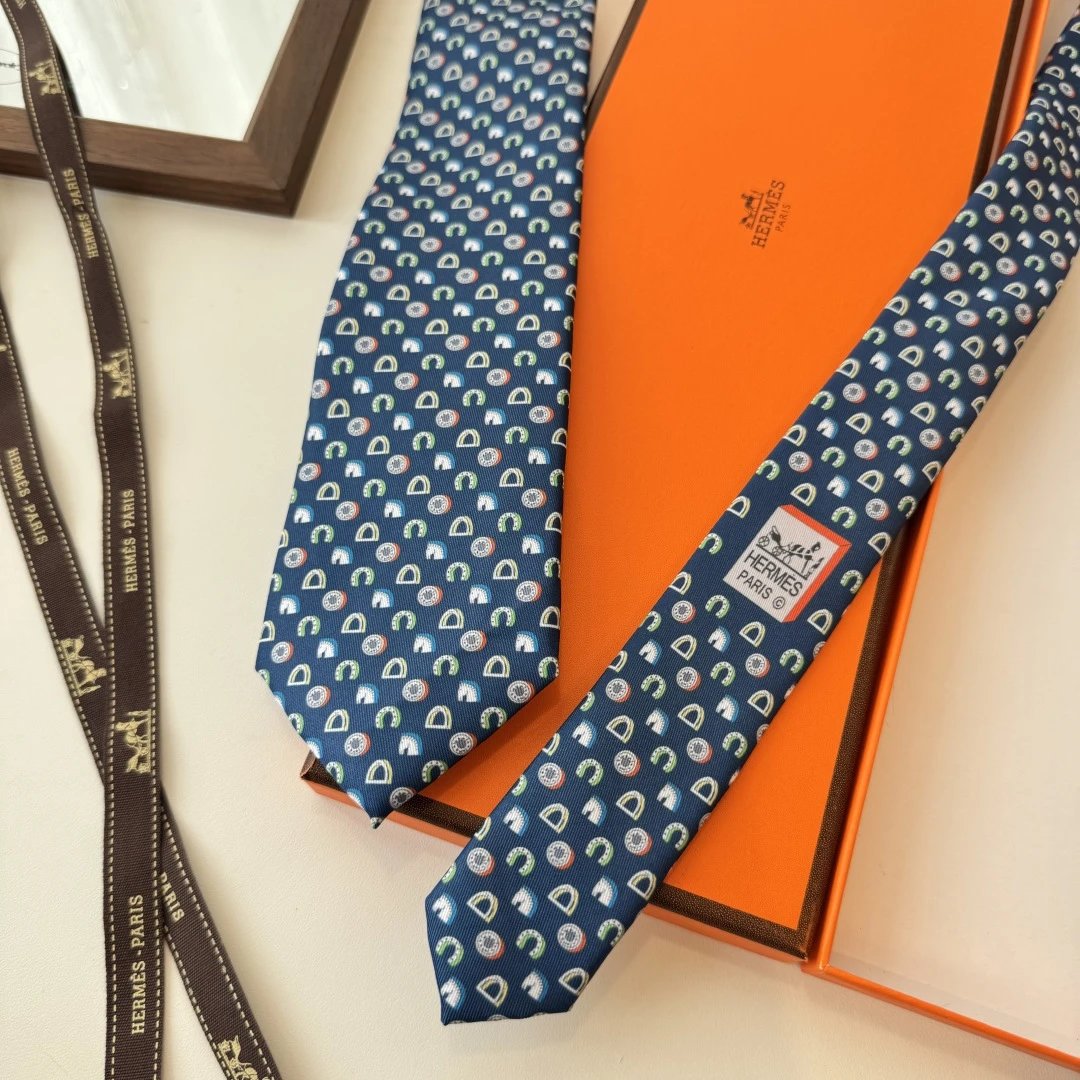 Hermes Silk Tie Ver.J — Photo 7