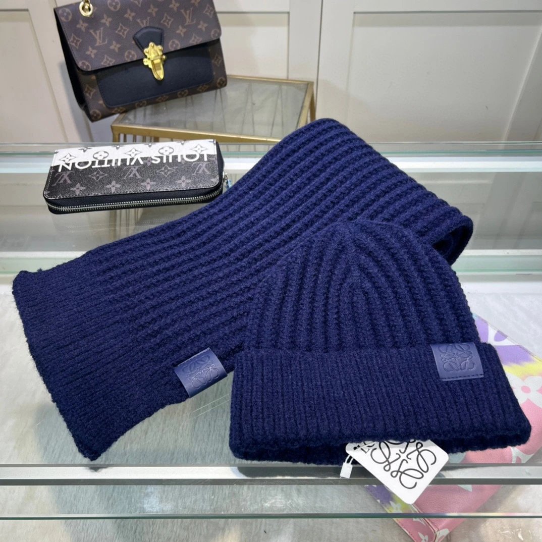 Loewe Scarf & Hat Set Ver.G — QC