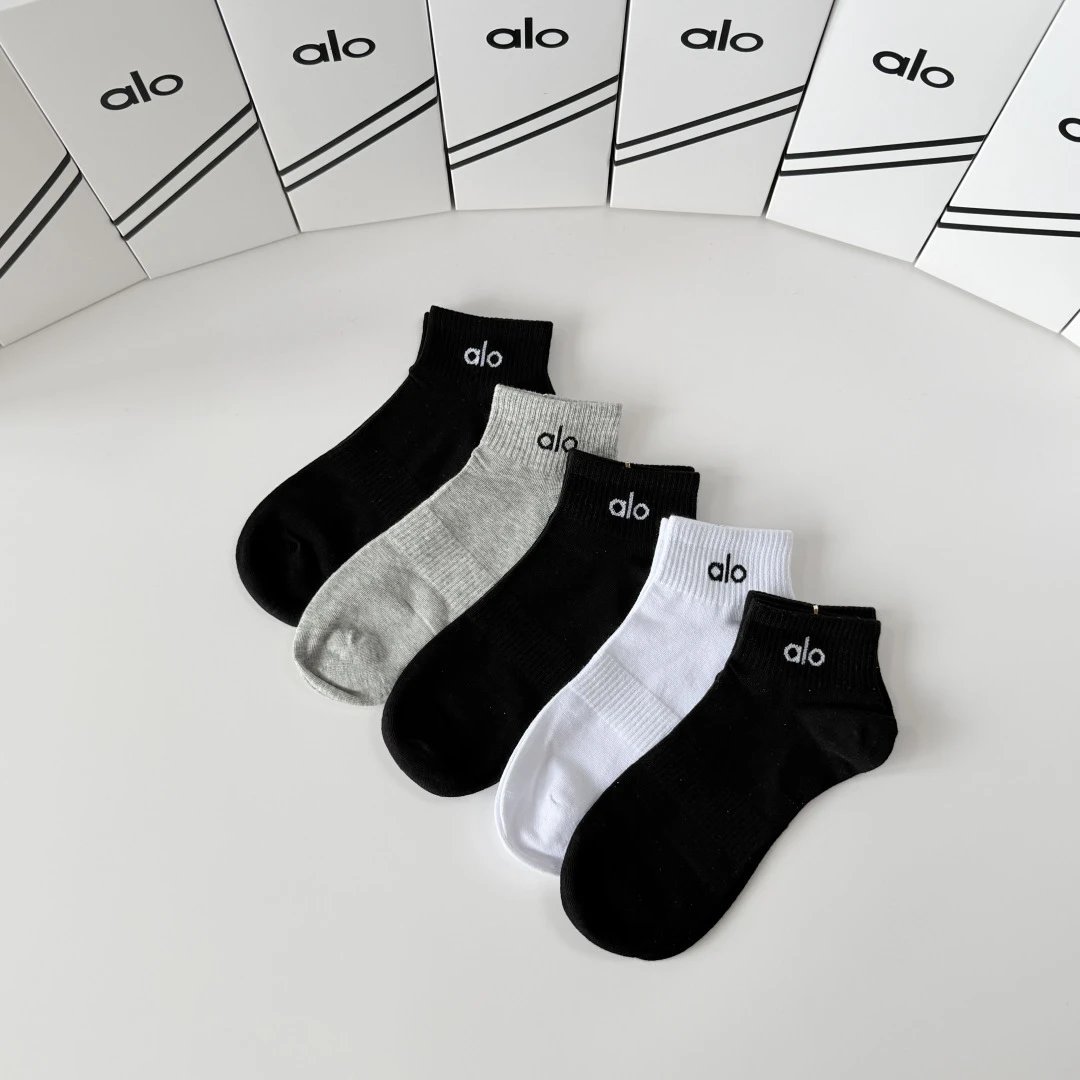 ALO Quarter Socks 5-Pair Box Ver.A — photo 9