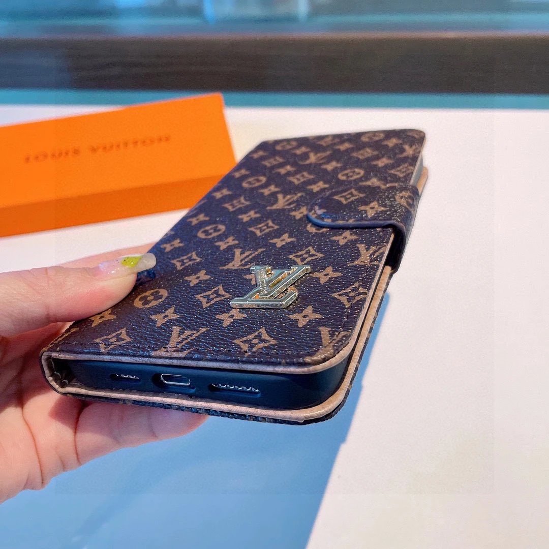 Louis Vuitton Phone Case Ver.M — QC